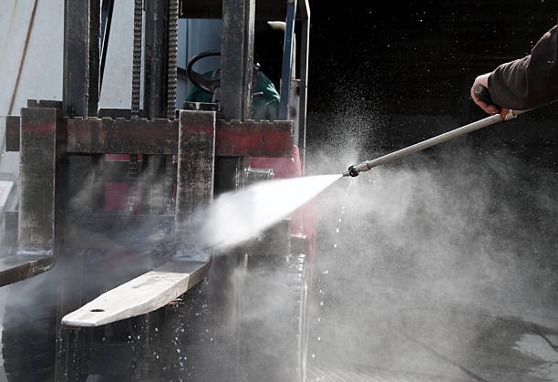Best Roof Power Washing Services  in Portola, CA